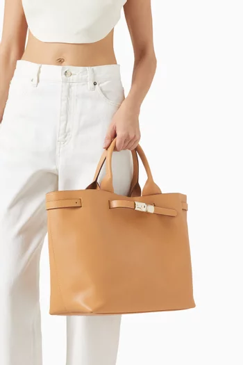 Le Smart Tote Bag in Leather