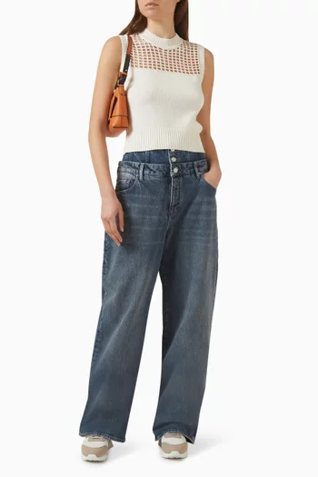 سترة وايت اديشين بجزء من نسيح مفرغ