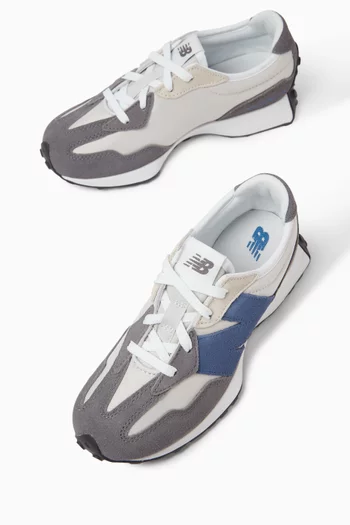 سنيكرز 327 شمواه