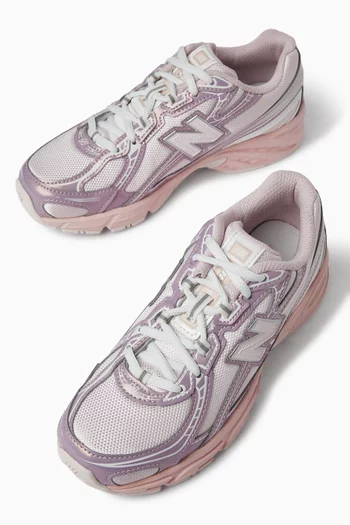 740 Lace-up Sneakers in Mesh