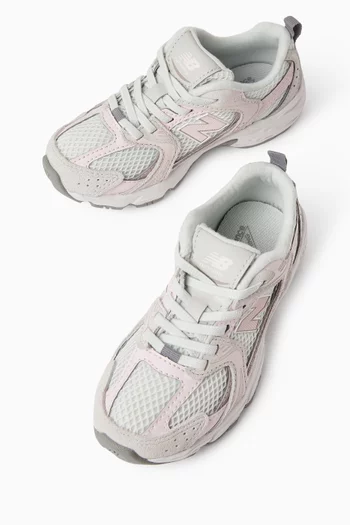 530 Sneakers in Mesh