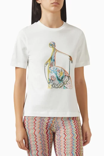 تي شيرت بطبعة