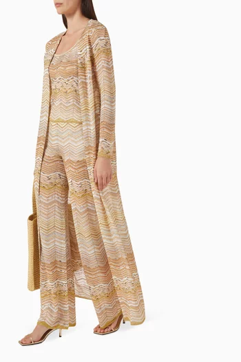 كارديغان بتصميم مفتوح في الأمام ونقشة خطوط متعرجة