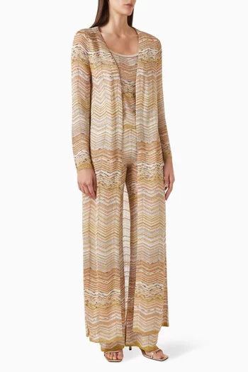 كارديغان بتصميم مفتوح في الأمام ونقشة خطوط متعرجة