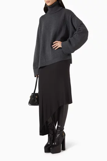 تنورة كيتي بحافة غير متماثلة قماش شفاف