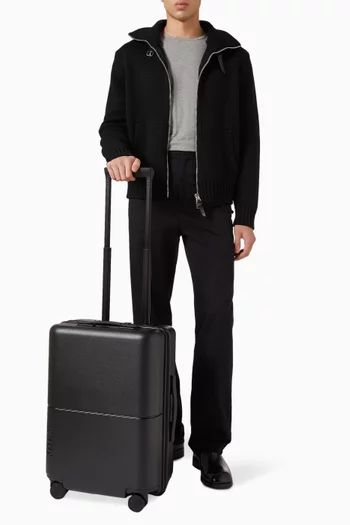 حقيبة كابينة للجر للمقتنيات الأساسية