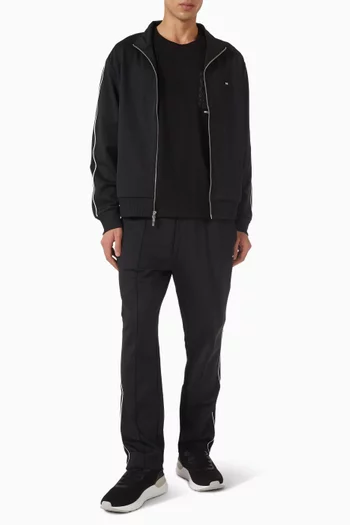 تي شيرت بجيب بشعار الماركة قطن