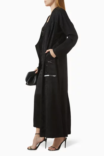 عباية مطرزة بكريستال سواروفسكي جاكار