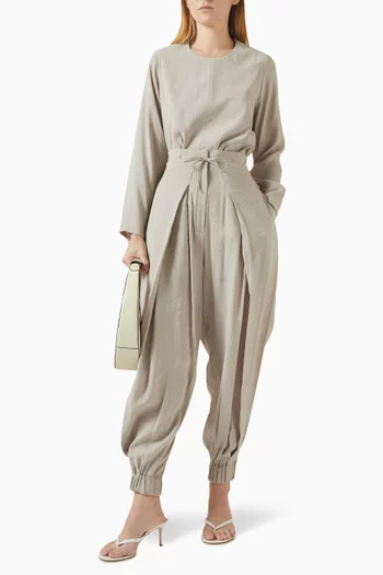 طقم بنطال وبلوزة