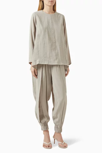 طقم بنطال وبلوزة