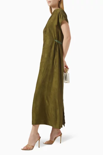 قفطان مزين بكشكش