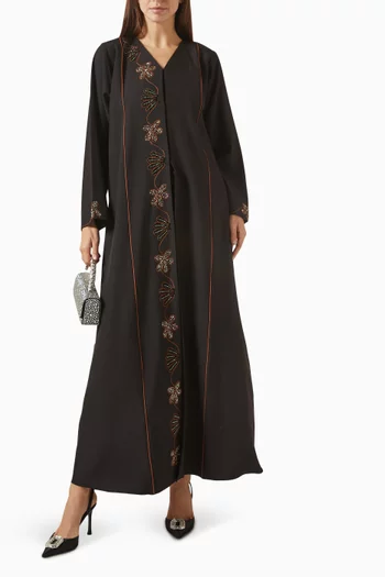 عباية مطرزة بالخرز