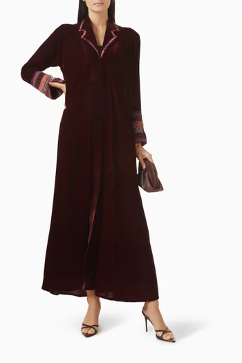 3D-embroidered Abaya