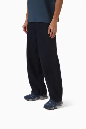 9060 Sneakers in Suede & Mesh