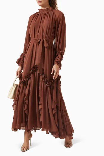 فستان بحزام وزهور بارزة