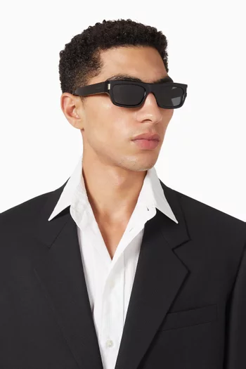 نظارة شمسية بإطار مستطيل أسيتات