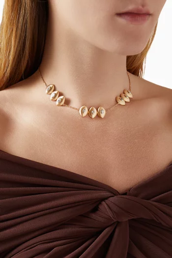 قلادة روما بحلي على شكل كمثرى مرصعة بالماس ذهب عيار 18