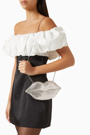 كلاتش ديسكو ليبس على شكل شفاه مرصعة بالكريستال