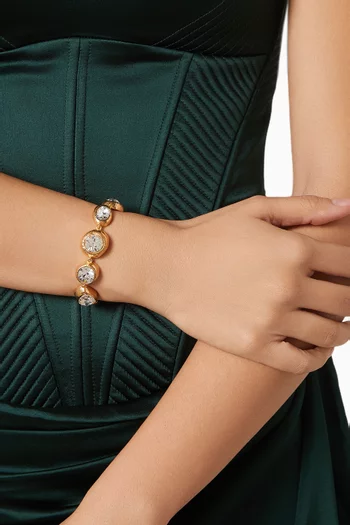 سوار سلسلة بتصميم مطروق مرصع بأحجار نحاس بلون ذهبي