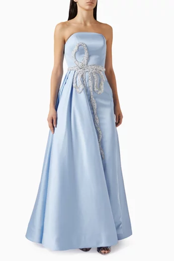 فستان سهرة مطرز ستان