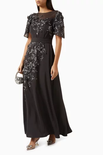 فستان مطرز بزهور كريب