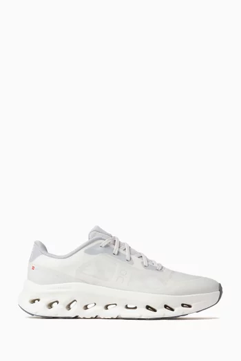 Cloudtilt Low-top Sneakers in Mesh
