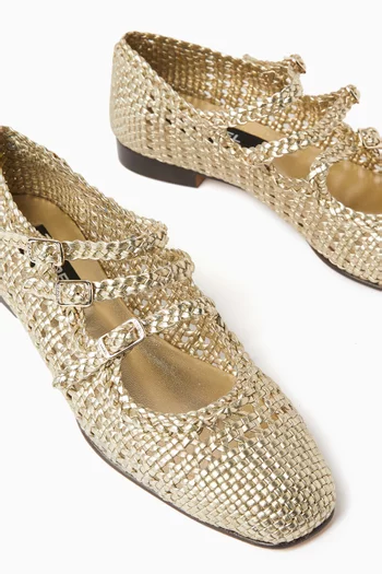 حذاء باليرينا اريانا بتصميم كروشيه وكعب مسطح