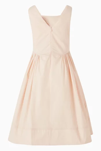 فستان متوسط الطول بلا أكمام