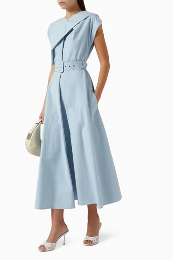 فستان استي متوسط الطول بحزام