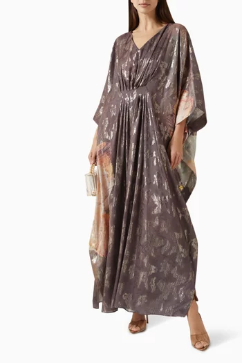 قفطان فراشة مزين بنقشة حرير