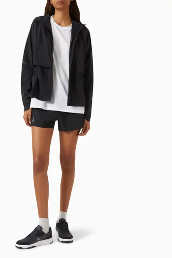 بلوزة كور بلا أكمام