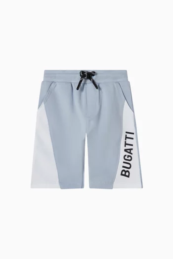 شورت رياضي مخطط بشعار الماركة