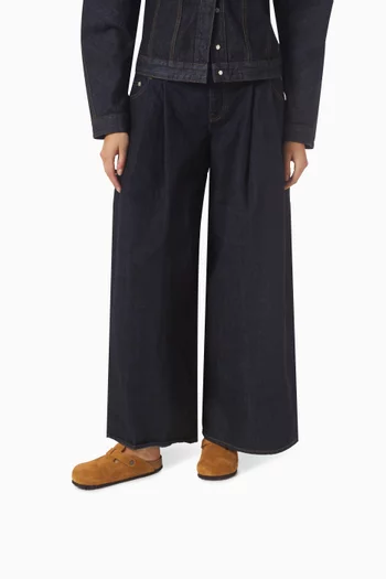 Boston Soft Footbed Clogs in Suede