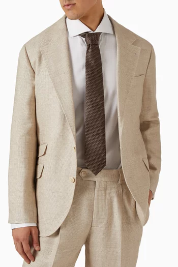 Textured Neck Tie in Silk