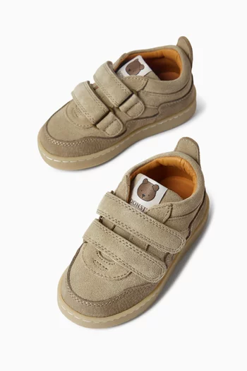 Pivalo Bear Sneakers in Suede
