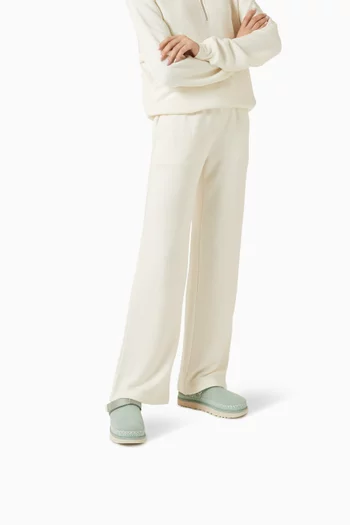 Goldenstar Meadow Clogs in Suede