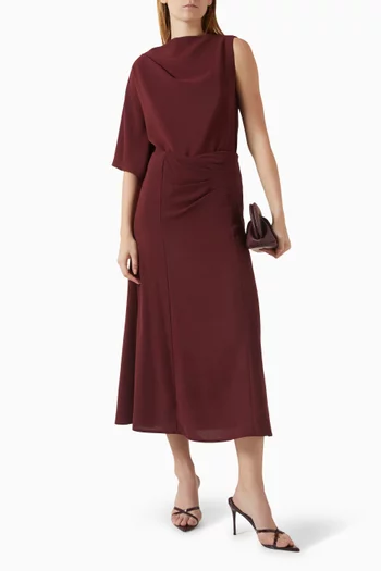 تنورة متوسطة الطول بقصة واسعة