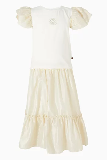 تنورة متوسطة الطول بطبقات شيفون