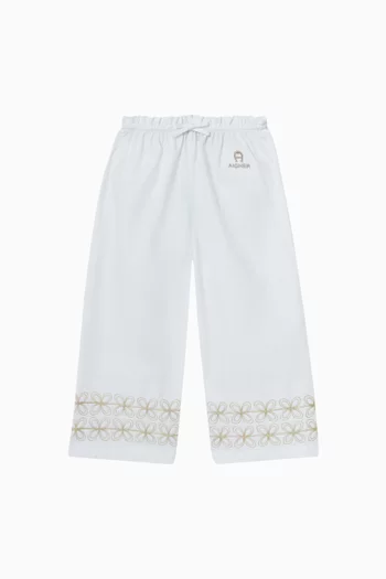 بنطال مطرز بزهور