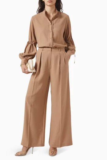 بنطال بقصة ساق واسعة