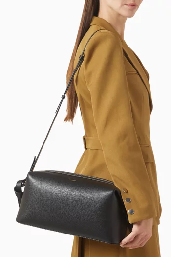 Brioche Pouch in Pebble Grain Leather