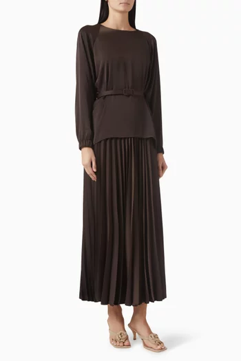 طقم تنورة بحزام