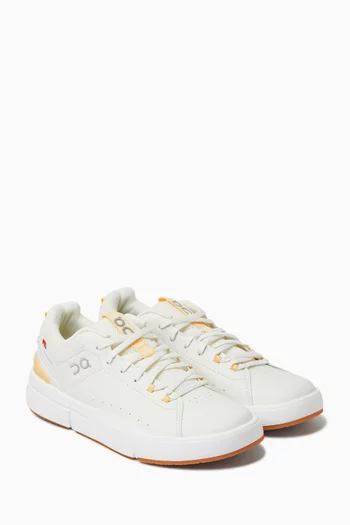 سنيكرز ذا روجر جلد