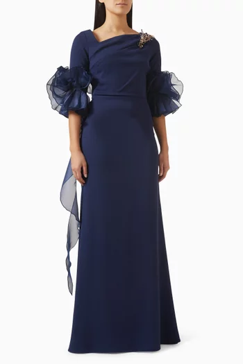 فستان سهرة بأكمام كشكش