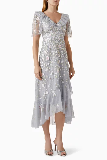 فستان ايثيريال بكشكش ومطرز بزهور وطول الكاحل