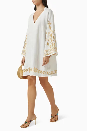 فستان قصير مطرز