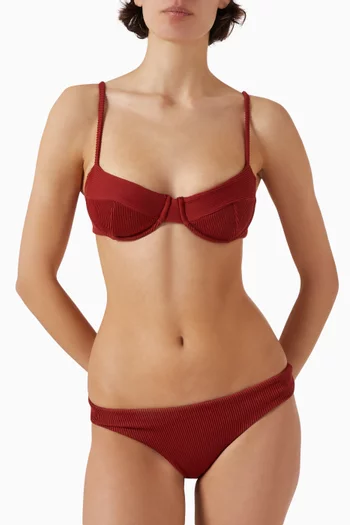 قطعة بيكيني سفلية بيزك بتصميم مضلع ليكرا