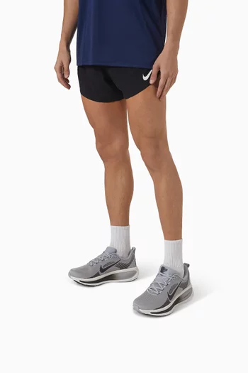 Vomero 18 Sneakers in Mesh