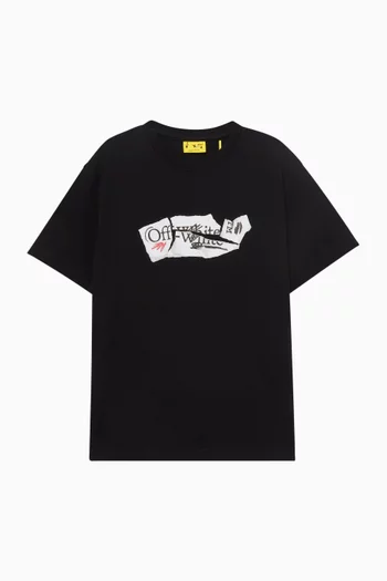 تي شيرت بشعار الأسهم وتصميم جامعي قطن