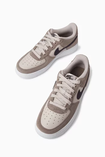 سنيكرز آير فورس 1 إي إس إس+